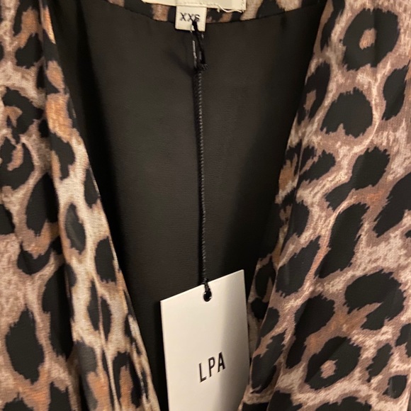 LPA leopard Lilliana wrap dress XXS NWT - Picture 4 of 4